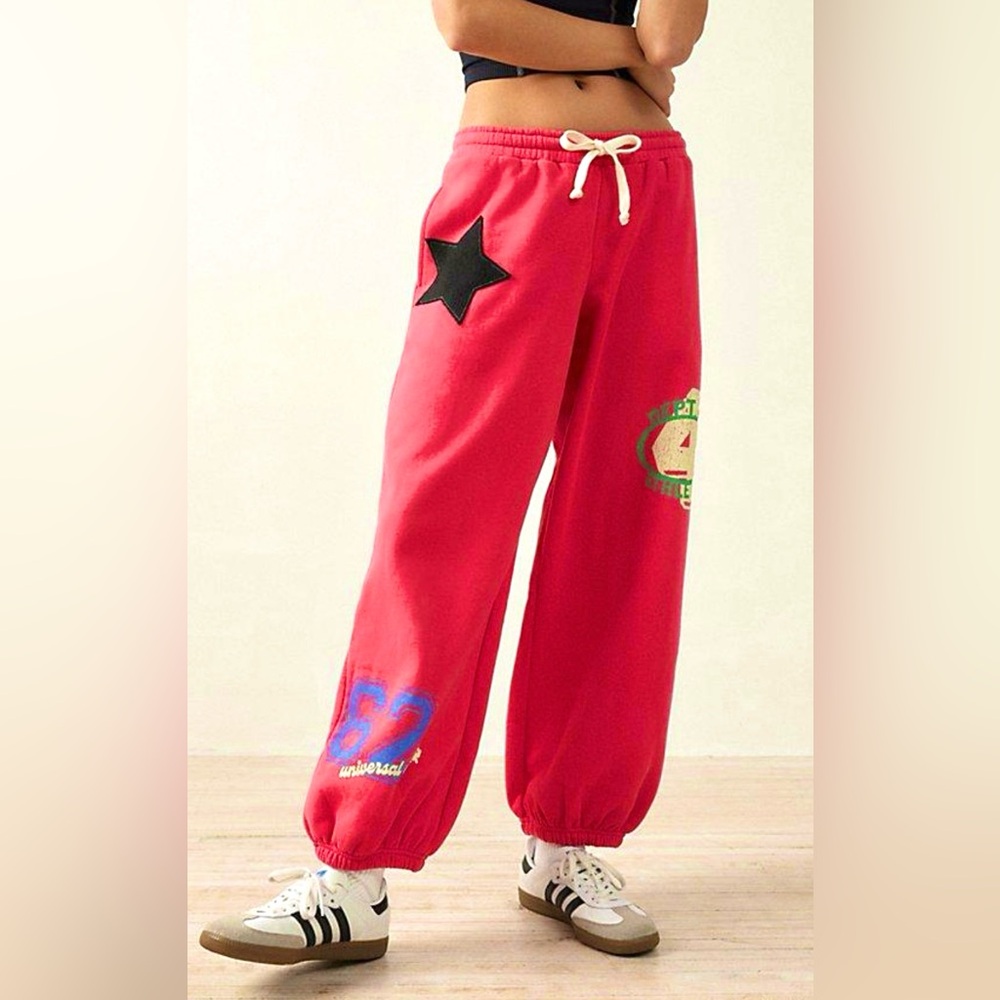 🩷 Urban Outfitters Pink Sweatpants Size S